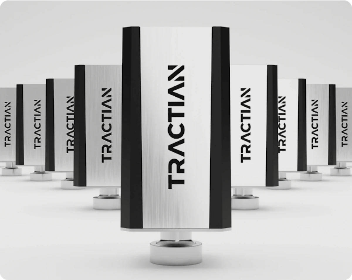 Industrial Vibration Sensor - TRACTIAN - TRACTIAN